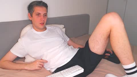 Oliver online show from 09/21/25, 05:58