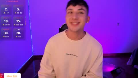 oliveeer online show from 02/18/26, 03:57