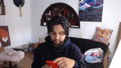 oliver_laid_2023 online show from 01/16/26, 08:02