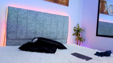 oliver mr  online show from 10/23/25, 02:27