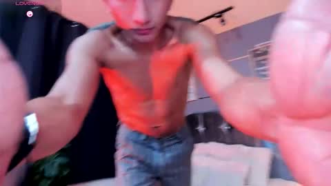 oliver mr  online show from 12/13/25, 08:58