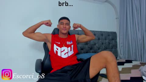 Snapshot of oliver_smith_2 chatting on 02/17/25, 06:59 oliver_smith_2 online show from 02/17/25, 06:59