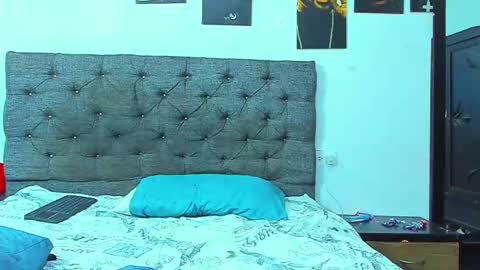 Snapshot of oliver_smith_2 chatting on 11/07/25, 05:29 oliver_smith_2 online show from 11/07/25, 05:29