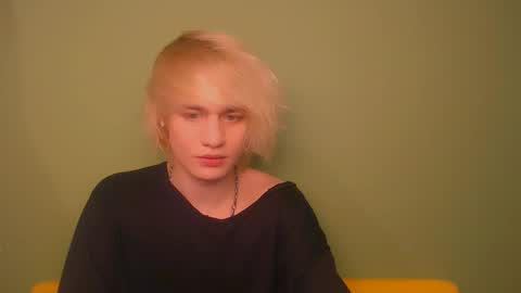 Oliver online show from 12/21/24, 01:04