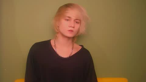 Oliver online show from 01/24/25, 02:18