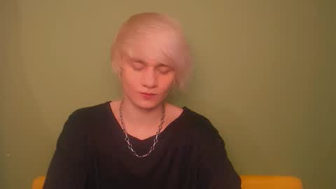 Oliver online show from 02/15/25, 02:26