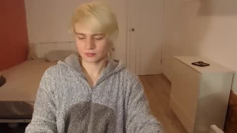 Oliver online show from 12/22/25, 01:57