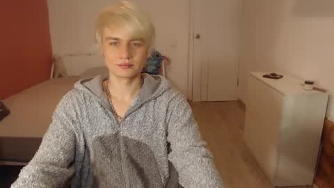 Oliver online show from 01/08/26, 01:41