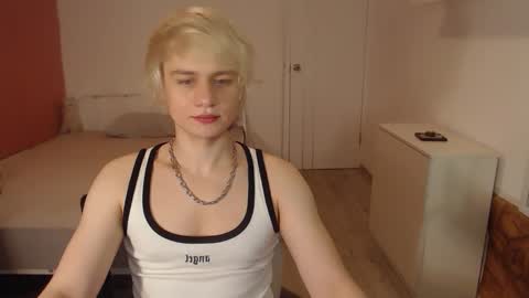 Oliver online show from 02/18/26, 01:34