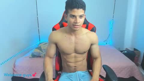 Snapshot of oliver_thompsson chatting on 02/22/25, 08:31 oliver thompsson online show from 02/22/25, 08:31