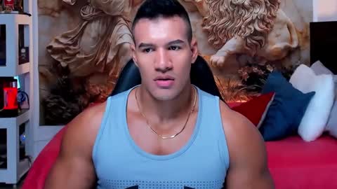 oliver_tommy online show from 09/25/25, 01:48