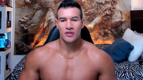 oliver_tommy online show from 09/29/25, 11:42