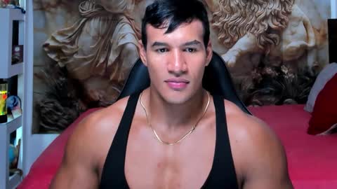 oliver_tommy online show from 10/26/25, 01:44