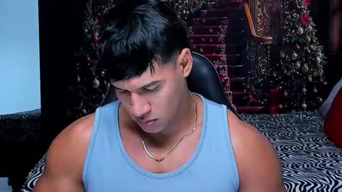 oliver_tommy online show from 12/18/25, 10:32