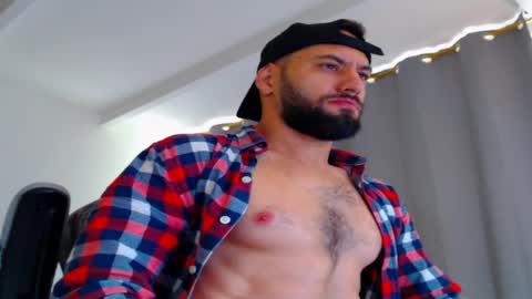 oliver online show from 10/07/25, 02:47