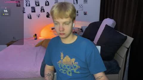 oliver online show from 10/22/25, 02:34