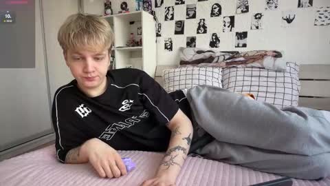 oliver online show from 03/18/26, 10:29