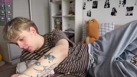 oliver online show from 04/15/26, 12:01