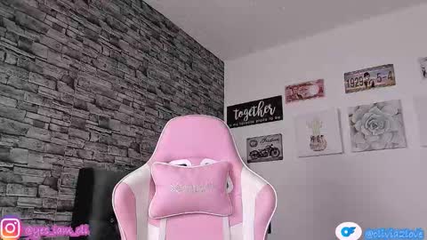 ..................................... 500 am- 1200 pm GMT-5 online show from 10/27/25, 11:14