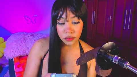 Snapshot of olivia__ds chatting on 02/17/26, 03:47 Olivia online show from 02/17/26, 03:47