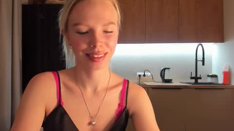 Olivia 3 online show from 01/10/25, 08:48