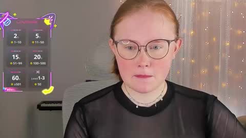 Olivia Date online show from 09/17/25, 09:22