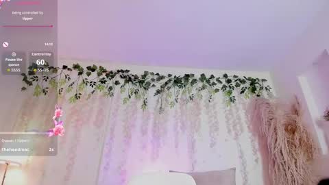 olivia_dluxe online show from 02/03/26, 02:53