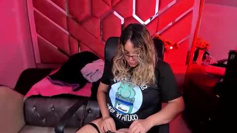  OLIVIA  online show from 10/03/25, 03:58