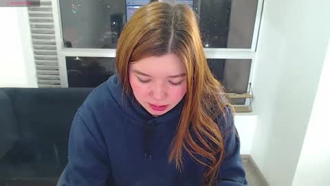 olivia_martine online show from 12/02/24, 05:26