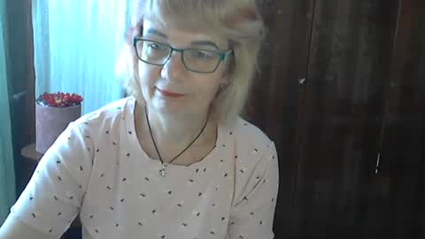 Olivia Mia online show from 07/19/26, 06:17