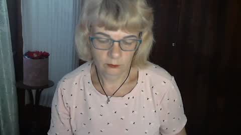 Olivia Mia online show from 07/28/26, 02:46