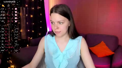 Snapshot of olivia_munn chatting on 02/08/25, 05:40 Olivia online show from 02/08/25, 05:40