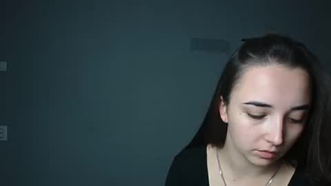 Olivia online show from 10/24/25, 05:31