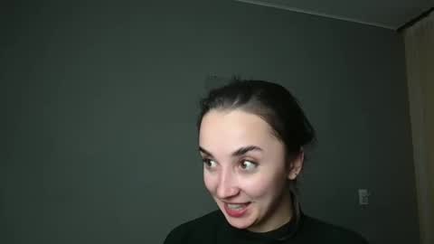 Olivia online show from 02/20/26, 09:37