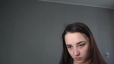 Olivia online show from 03/15/26, 09:37