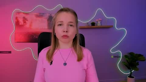 Sweet Olivia online show from 04/19/26, 07:40