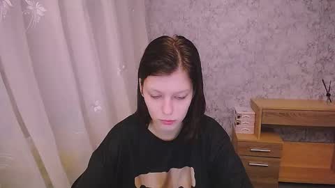 Olivia online show from 12/18/24, 08:53