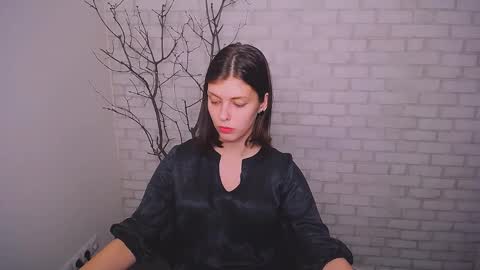 Olivia online show from 01/03/25, 04:59