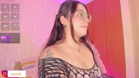 olivia_s19 online show from 04/25/26, 02:58