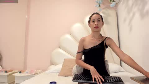 Olivia online show from 02/26/25, 08:00