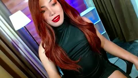 Miss OLIVIA online show from 04/18/26, 09:02