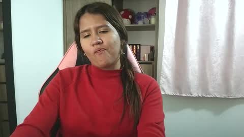 Olivia online show from 10/20/25, 08:53