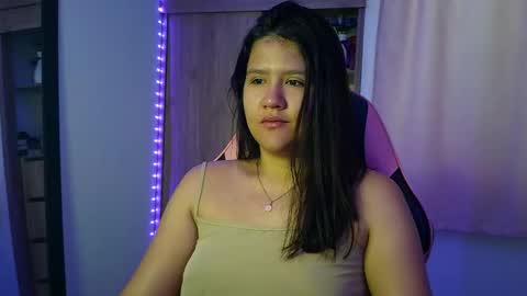 Olivia online show from 02/15/26, 12:25