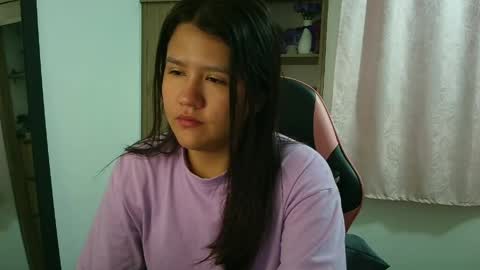 Olivia online show from 04/14/26, 12:11