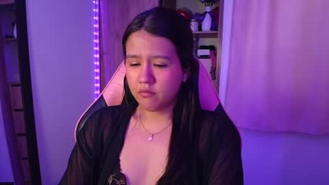 Olivia online show from 07/12/26, 12:29