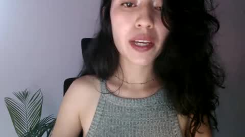 oliviaaa__ online show from 03/09/26, 04:33