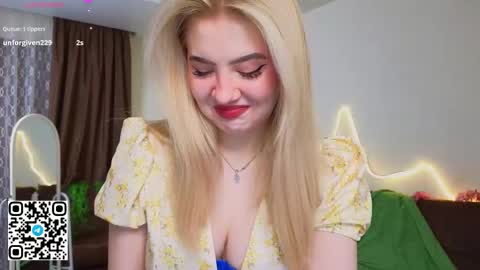 Snapshot of oliviabr0wn chatting on 02/24/26, 02:20 Olivia online show from 02/24/26, 02:20