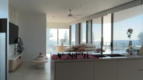 Olivia Brookes online show from 12/20/25, 10:17