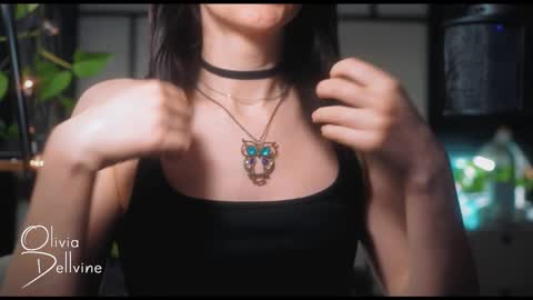 Olivia online show from 03/08/25, 01:39