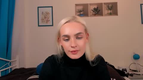 oliviaBeauty online show from 04/14/26, 08:37